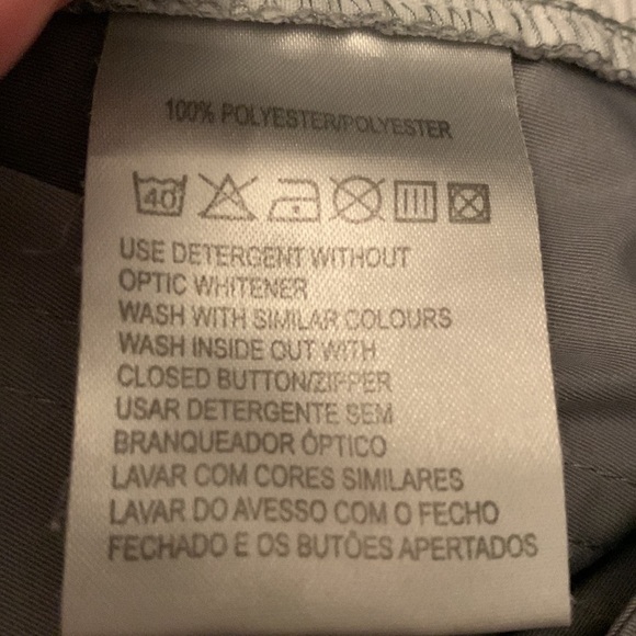 XDS Cropped or Capris Cargo style pants Sz 6 Athletic 5 front pockets zipper leg - Picture 9 of 9